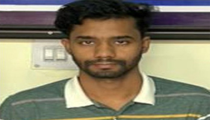 বগুড়ায় ওটিপি প্রতারণায় ২৭ লাখ টাকা আত্মসাৎ, মূলহোতা গ্রেফতার বগুড়ায় ওটিপি প্রতারণায় ২৭ লাখ টাকা আত্মসাৎ, মূলহোতা গ্রেফতার
