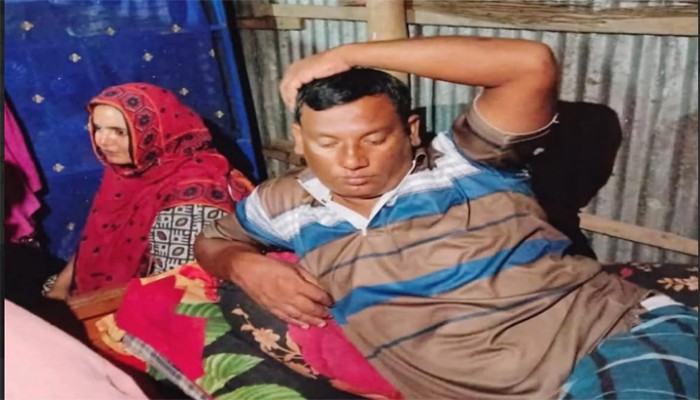 গাইবান্ধার সদর গিদারী ইউনিয়নে অনৈতিক সম্পর্কের অভিযোগে যুবক-যুবতী আটক গাইবান্ধার সদর গিদারী ইউনিয়নে অনৈতিক সম্পর্কের অভিযোগে যুবক-যুবতী আটক