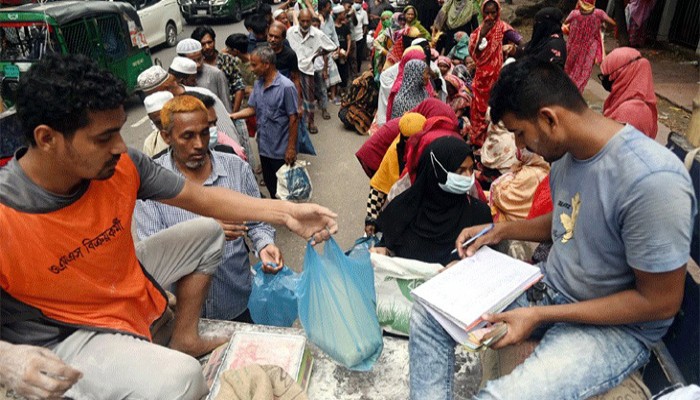 ওএমএস বিক্রি বন্ধ, কর্তৃপক্ষের গাফিলতির অভিযোগ অসহায় মানুষের দীর্ঘশ্বাস