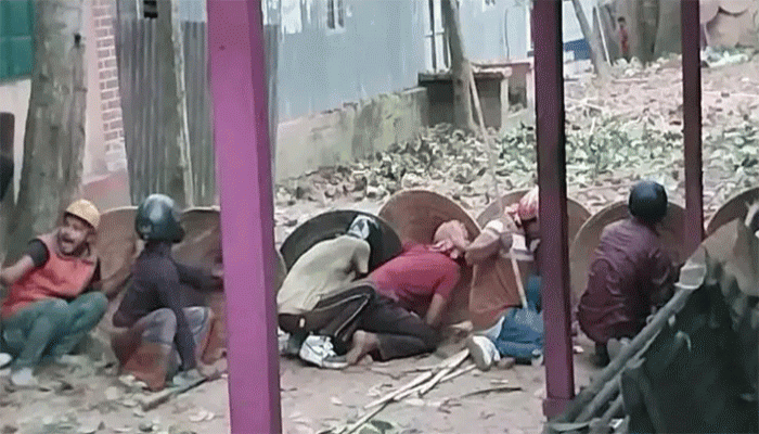 ফরিদপুরে দুই গ্রামবাসীর মধ্যে সংঘর্ষ, আহত ১৫