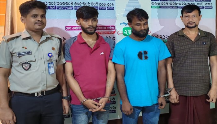 নোয়াখালীতে প্রকাশ্যে গাঁজা-ইয়াবা সেবনের দায়ে ৩ যুবকের কারাদন্ড