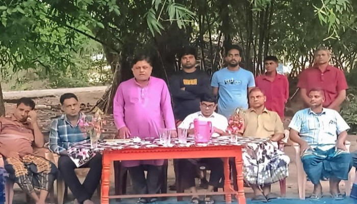 তানোরের কলমা ইউপির ৬ নম্বর ওয়ার্ড বিএনপির উঠান বৈঠক