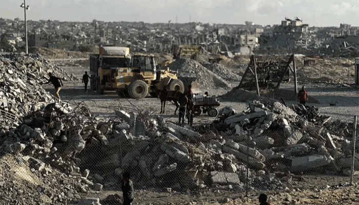 গাজার দিকে ধেয়ে আসছে ভয়াবহ ঝড়