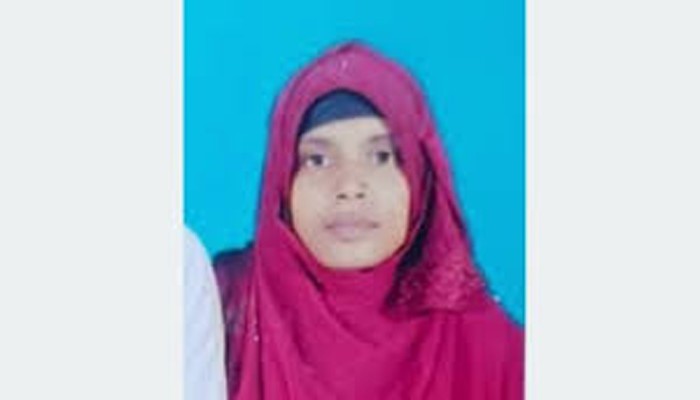 স্বামীর দেওয়া বিষে ৭ মাসের লড়াই শেষে মারা গেলেন আসমানি