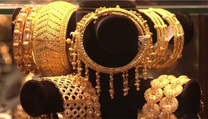 ফের কমল স্বর্ণের দাম