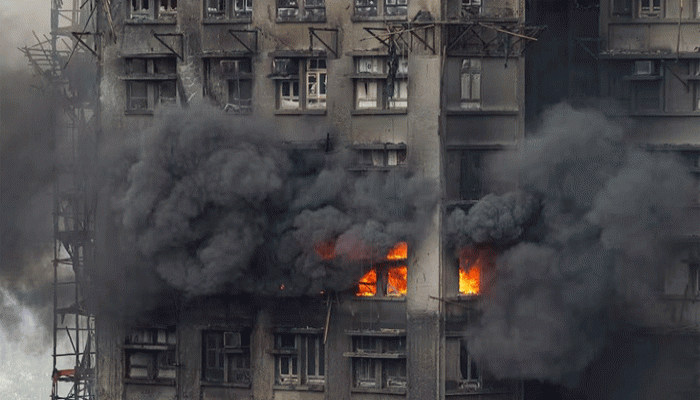 হংকংয়ের ভয়াবহ অগ্নিকাণ্ডে প্রাণহানি বেড়ে ৯৪