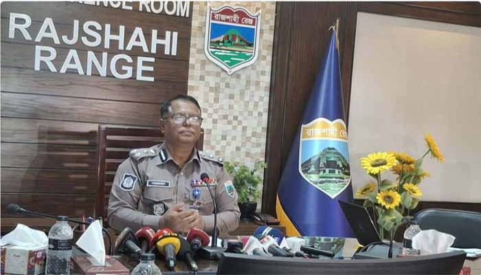 নাটোর ও পাবনায় বিশেষ অভিযান, গ্রেপ্তার ৭২