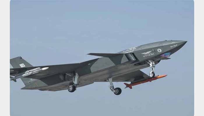 ড্রোন থেকে ছোড়া ক্ষেপণাস্ত্রে ধ্বংস হল ফাইটার জেট