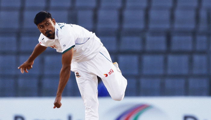 নভেম্বরের সেরার লড়াইয়ে তাইজুল