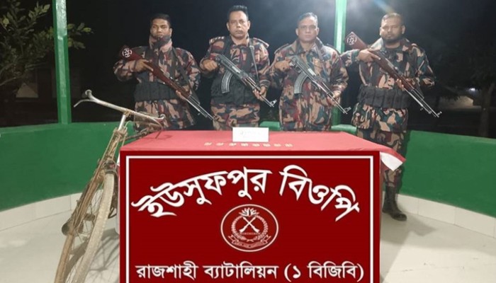 চারঘাটে ভারতীয় ট্যাপেন্টাডল ট্যাবলেট জব্দ