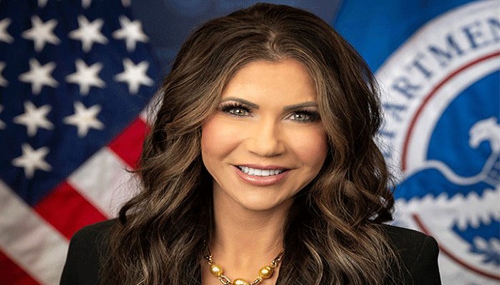 মার্কিন নাগরিকদের নাগরিকত্বের প্রমাণ সঙ্গে রাখতে হবে: স্বরাষ্ট্র নিরাপত্তা সচিব