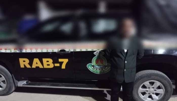 ফটিকছড়ির হত্যা মামলার পলাতক আসামি ২৪ বছর পর গ্রেপ্তার