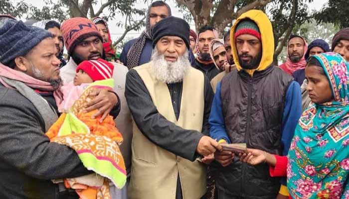 তানোরে শিশু সাজিদের পরিবারকে জামায়াতের আর্থিক সহায়তা