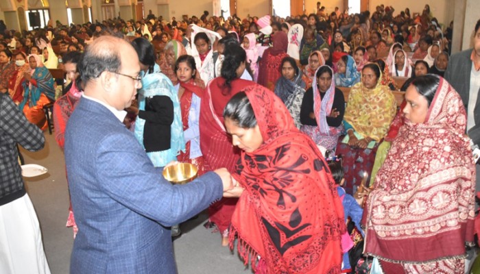 রাজশাহীতে বর্ণাঢ্য আয়োজনে বড়দিন উদযাপন