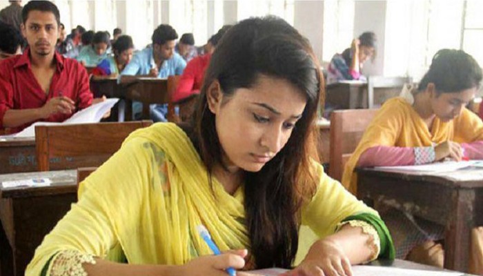 সহকারী শিক্ষক নিয়োগের লিখিত পরীক্ষা ২ জানুয়ারি, প্রবেশপত্র মিলবে ২৭ ডিসেম্বর থেকে