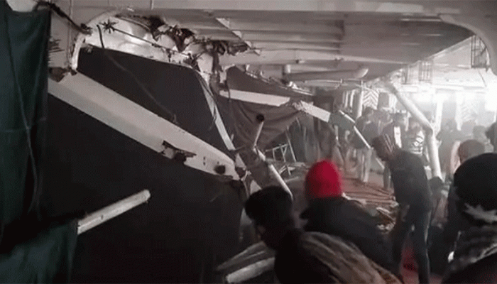 মেঘনা নদীতে ঘন কুয়াশায় দুই লঞ্চের সংঘর্ষে নিহত ৪