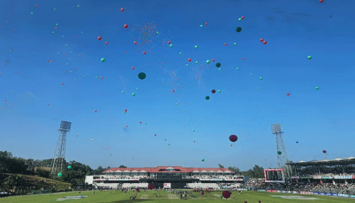 বিপিএল শুরুর আগে হাদির জন্য এক মিনিট নীরবতা