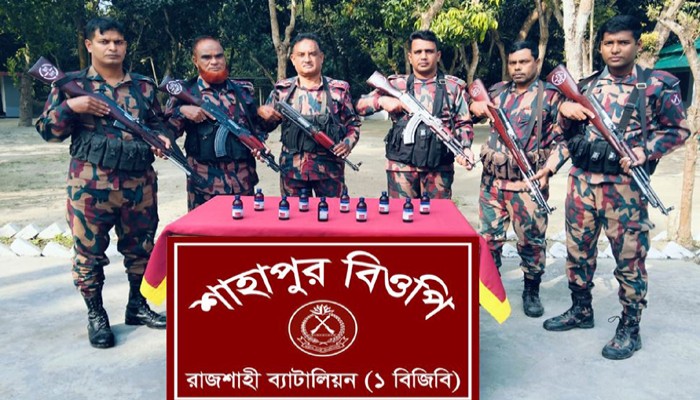 নগরীর শ্যামপুর বালুরঘাটে নিষিদ্ধ কোডিন সিরাপ জব্দ