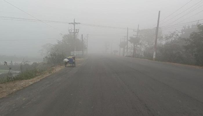 রাজশাহীতে মাঝারি শৈত্যপ্রবাহ, ঠান্ডাজনিত রোগে হাসপাতালে রোগীর চাপ বাড়ছে