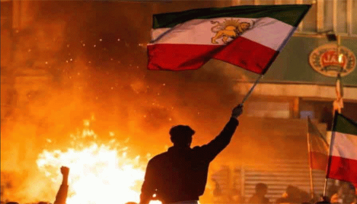 ইরানে গণবিক্ষোভ: নিহত বেড়ে প্রায় ২৫০০!