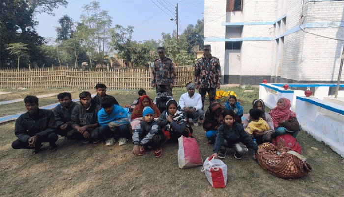 গোমস্তাপুর সীমান্তে ১৭ জনকে পুশ-ইন