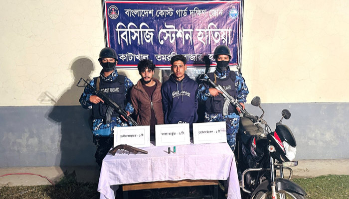 অপারেশন ডেভিল হান্ট-২: নোয়াখালীতে আগ্নেয়াস্ত্র ও গুলিসহ গ্রেপ্তার ২