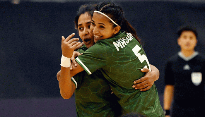 নেপালের বিপক্ষে ৩-০ গোলে জয় পেয়েছেন সাবিনারা