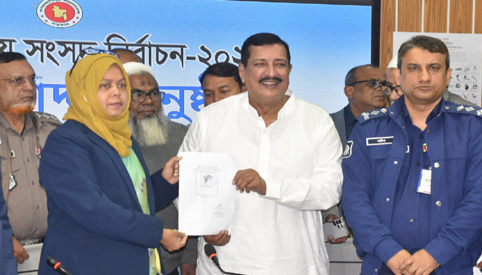 রাজশাহী-২: রাত পোহালেই ধানের শীষ নিয়ে নির্বাচনী প্রচারণায় শুরু করবেন বিএনপি প্রার্থী মিনু