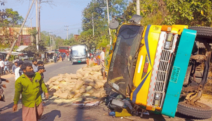রাঙ্গামাটিতে চাল বোঝাই ট্রাকচাপায় নারী নিহত