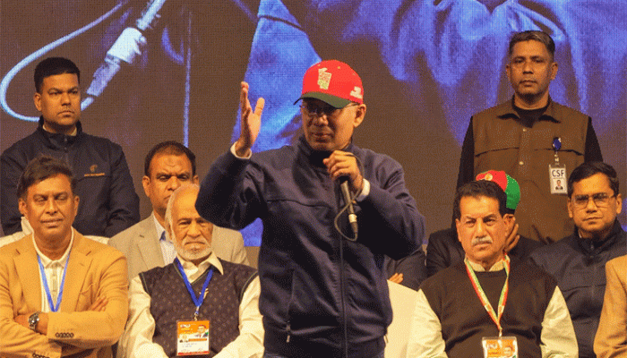 মুনাফেকদের হাত থেকে দেশের মানুষকে রক্ষা করতে হবে: তারেক রহমান