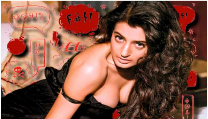 সময় ঘুরেছে হিসেব মিলছে বলিউডে অযোগ্যদের নিয়ে কটাক্ষ আমিশা প্যাটেলের