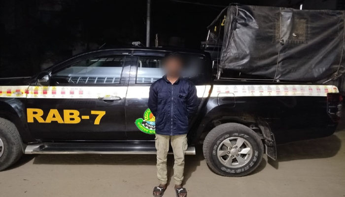 নোয়াখালীতে অপহরণ ও ধর্ষণ মামলার প্রধান আসামি গ্রেফতার