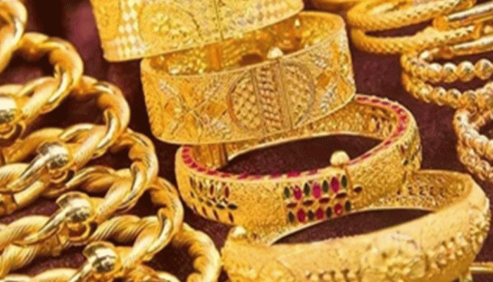 দেশে স্বর্ণের দামে বড় পতন