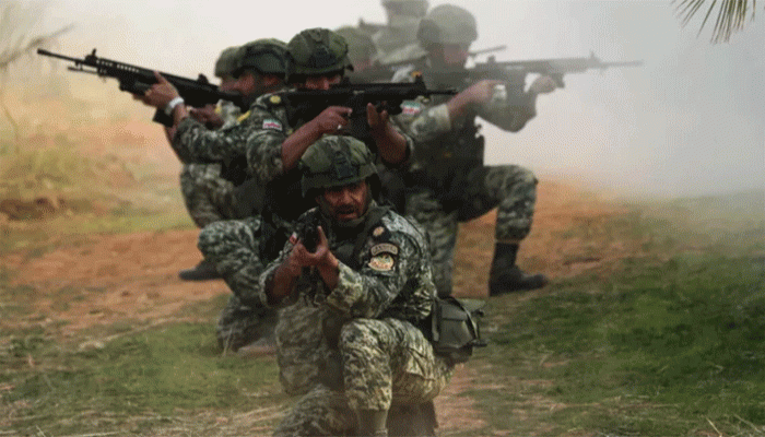 যুদ্ধের প্রস্তুতি নিচ্ছে ইরান