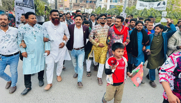 রাজশাহীতে ধানের শীষের প্রচারণায় মাঠে যুবদলের ব্যাপক গণসংযোগ