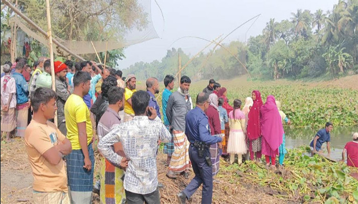 গুরুদাসপুরে নদীতে মিলল যুবকের  লাশ