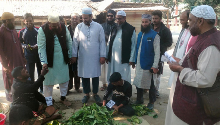 রাজশাহী-৫ আসনে ইনসাফ কায়েমের ডাক: মাওলানা মনজুর রহমানের ঝটিকা গণসংযোগ