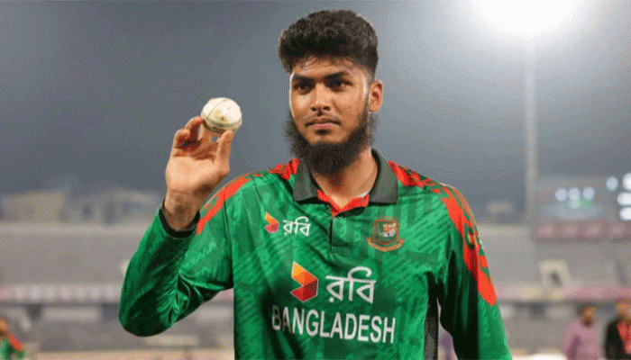 ৩ কোটি রুপিতে পিএসএলে দল পেলেন রিশাদ