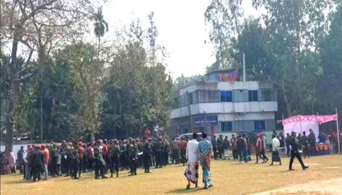 নজিরবিহীন নিরাপত্তায় ঠাকুরগাঁও-৩; রাত পোহালেই ভোটের লড়াইয়ে ১০ প্রার্থী