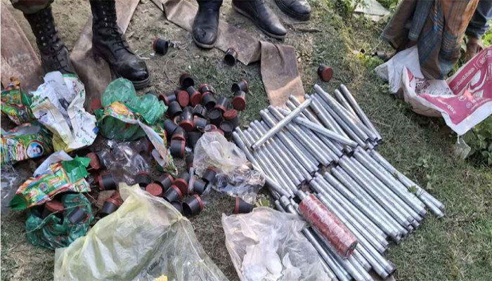 জামায়াত নেতার মৎস্য খামারে মিলল অস্ত্র ও ককটেল তৈরির সরঞ্জাম