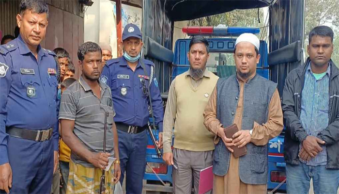 কুড়িগ্রামে ঘুঘু শিকারের দায়ে যুবকের এক বছরের কারাদণ্ড