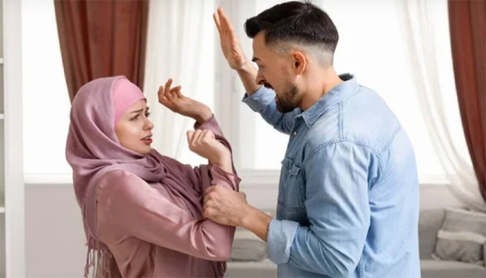 ধানের শীষে ভোট দেওয়ায় গৃহবধূকে তালাকের অভিযোগ, স্বামীর অস্বীকার