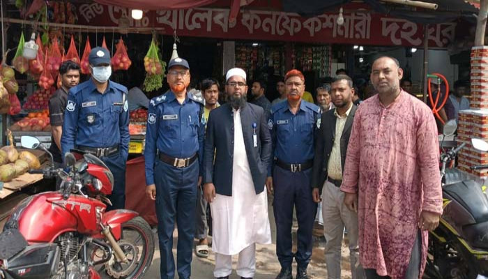 রমজান সামনে রেখে রাণীশংকৈলে মোবাইল কোর্ট: ৫ ব্যবসায়ীকে জরিমানা