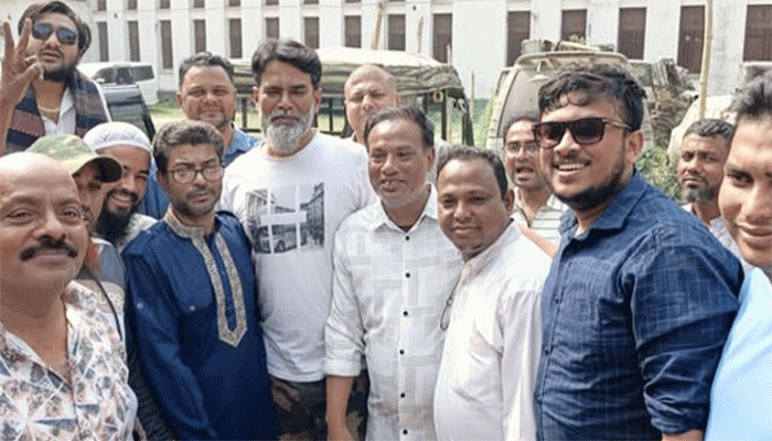 বউ-বাচ্চাসহ গুলি করে হত্যার হুমকি, রাতে গ্রেপ্তার দিনে জামিন