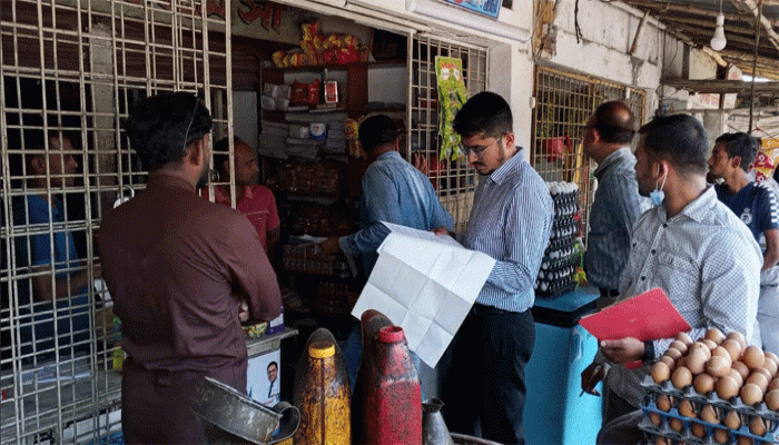 পুঠিয়া এসিল্যান্ড শিবু দাশের বাজার মনিটরিং