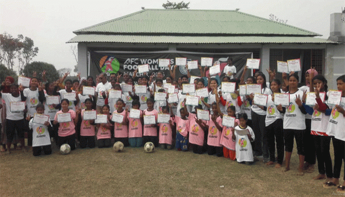 আন্তর্জাতিক নারী দিবসে রাণীশংকৈলে বর্ণাঢ্য ‘ফুটবল ডে’,নারী ফুটবলারদের নতুন স্বপ্নের দিগন্ত