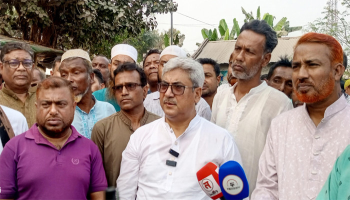 মোহনপুরে মুয়াজ্জিন আলাউদ্দিনের মৃত্যুতে এমপি মিলনের দুঃখ প্রকাশ