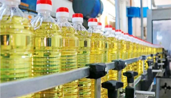 ‘ভোজ্যতেল পর্যাপ্ত আছে, দাম এক টাকাও বাড়বে না’