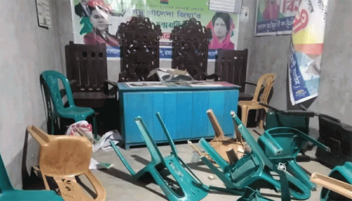 গাইবান্ধায় জমি নিয়ে বিরোধের জেরে সংঘর্ষে বিএনপির কার্যালয় ভাঙচুর