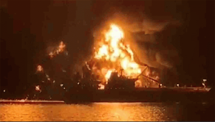 মার্কিন তেলবাহী জাহাজে হামলা চালাল ইরান!